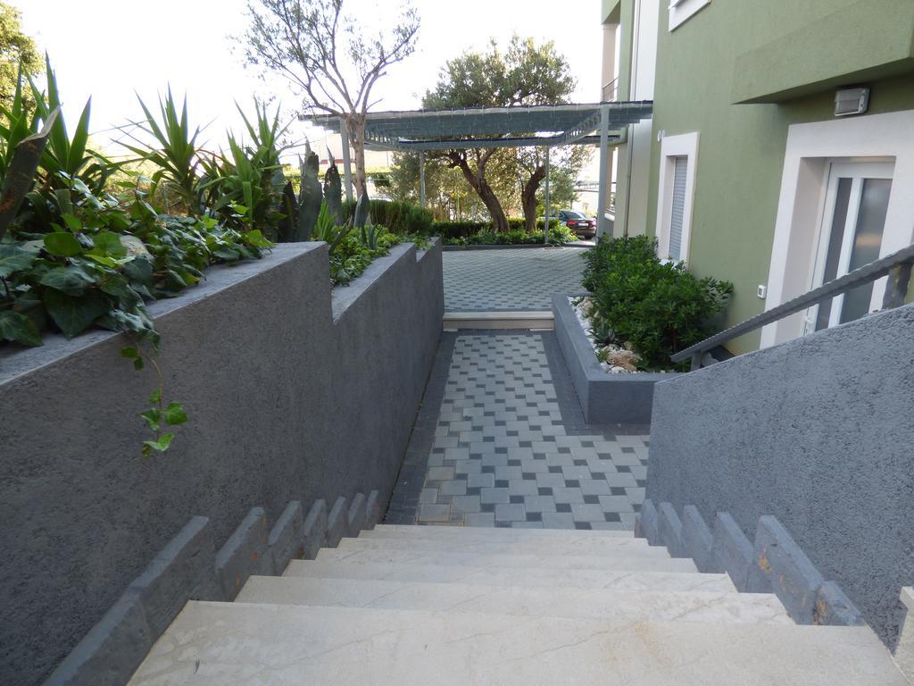 Apartments Dalmacija Tučepi Εξωτερικό φωτογραφία